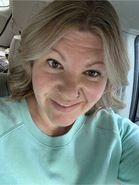 Meet your Posher, Angela